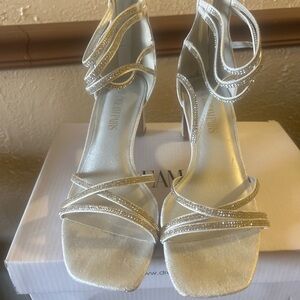Dream Pairs Women's Glittering Silver Heels